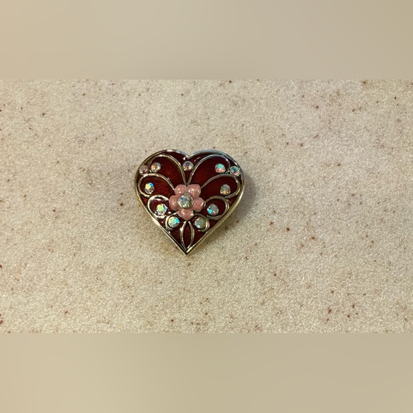 Heart Shaped Brooch with Floral Design - Picture 1 of 2